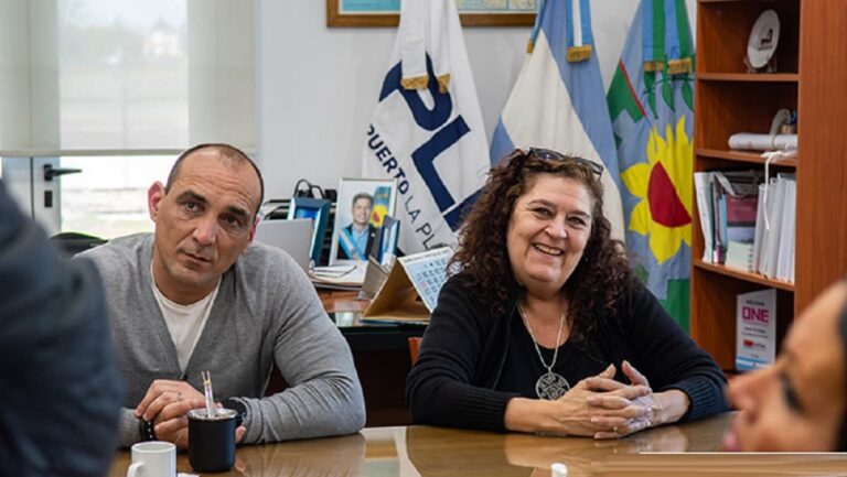 reunion de la presidenta del puerto con comerciantes de berisso
